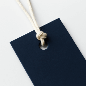 Overhand Knot for Hang Tag